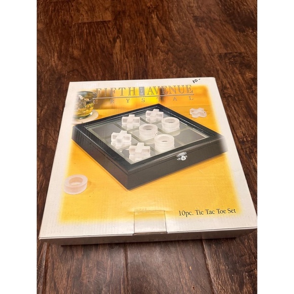 FIFTH AVENUE CRYSTAL Tic Tac Toe Set Crystal Mirrored Decorative Game - Picture 1 of 6